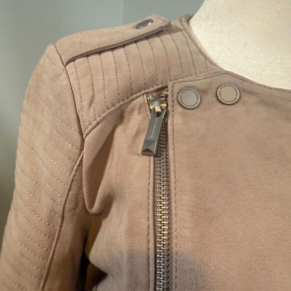 BCBG MaxAzria Cropped Goat Leather Moto Jacket Small Taupe Biker Y2K Streetwear - Picture 3 of 11